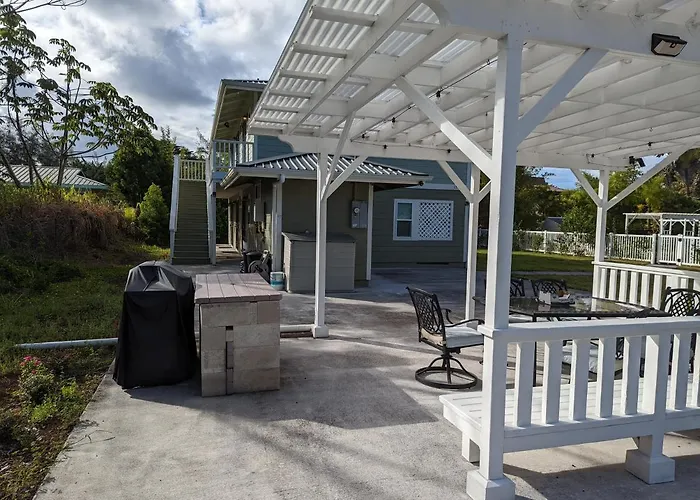 Ocean Breeze Inn Keaau