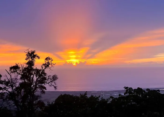 Mango Sunset Bed And Breakfast Kalaoa