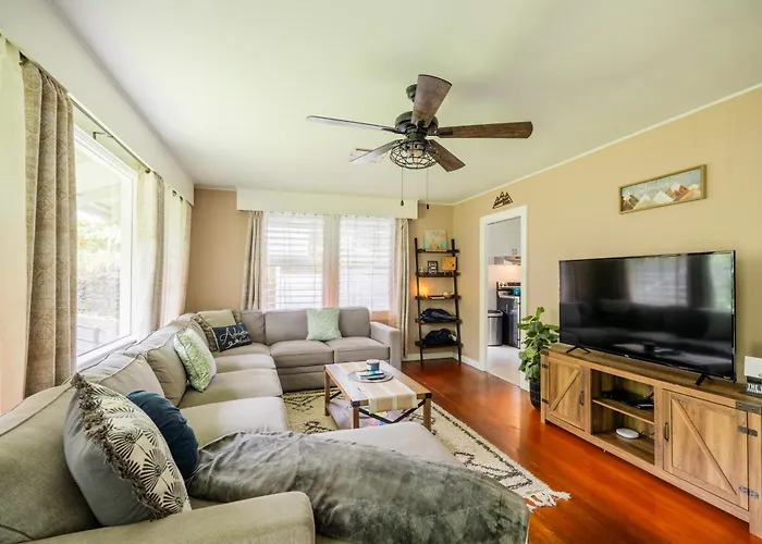 Hale Leilani - Hilo 3Br Cold Ac Hotel