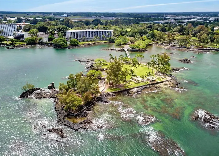 Hilo Hawaiian Hotel, Trademark Collection By Wyndham