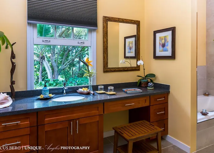 Ka'Awa Loa Plantation Bed & Breakfast Captain Cook