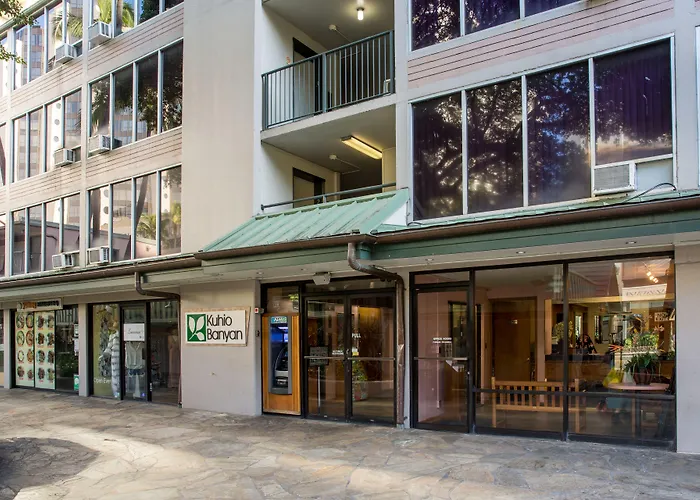 Kuhio Banyan Hotel Honolulu