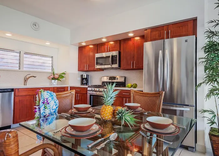 Castle Waikiki Shore Honolulu