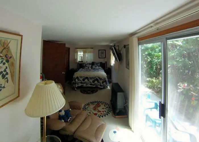 Country Goose Bed & Breakfast Volcano